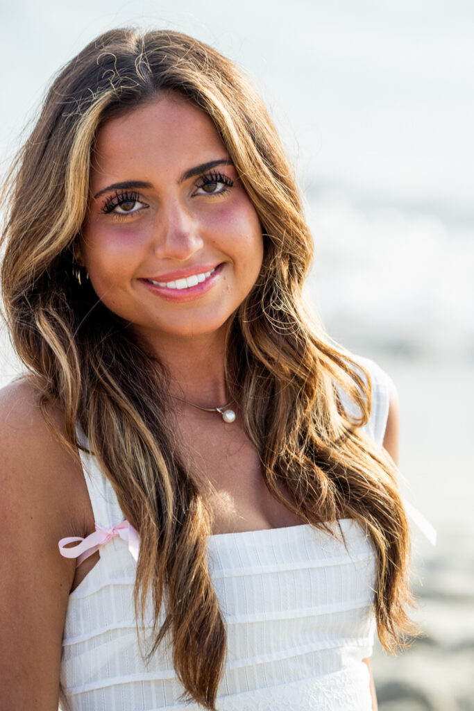 Senior Portrait Photographers San Diego | Valerie senior portraits on the beach in la jolla 6